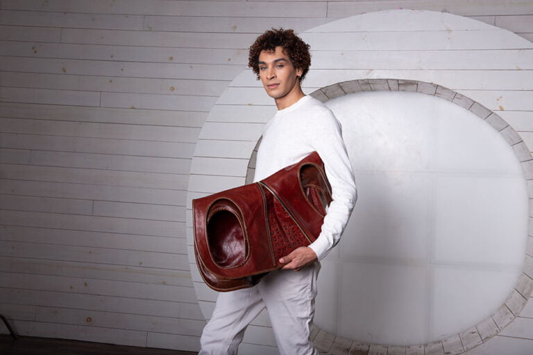 Handmade Leather Duffel Bags Travel with Style