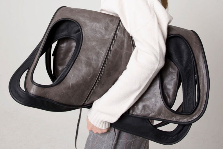 Women's Leather Tote Bags in Classic Styles