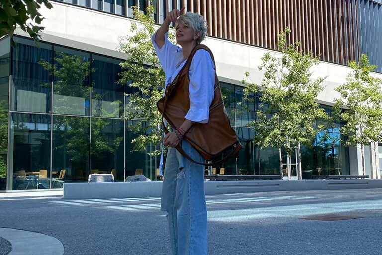 Gifts for Her   Handmade Leather Bag   f