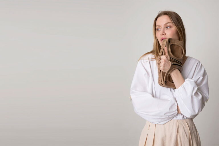 Exquisite Leather Clutches Sophistication in the City 2