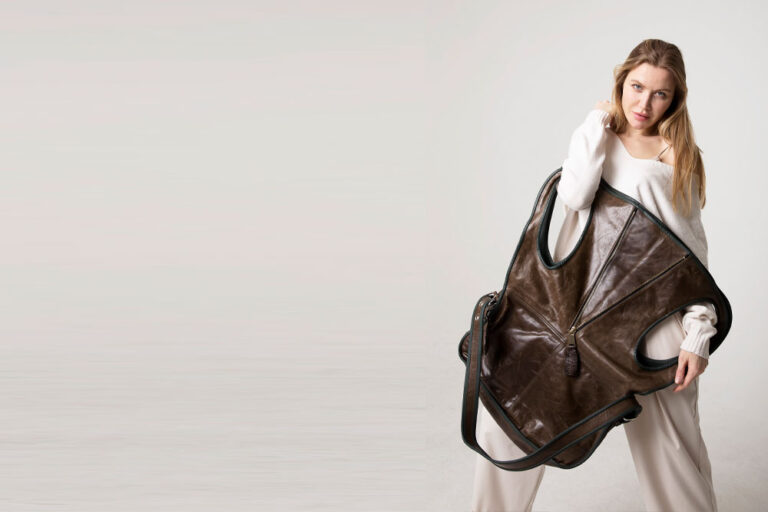 Women's Leather Purses Elegance for Night Out